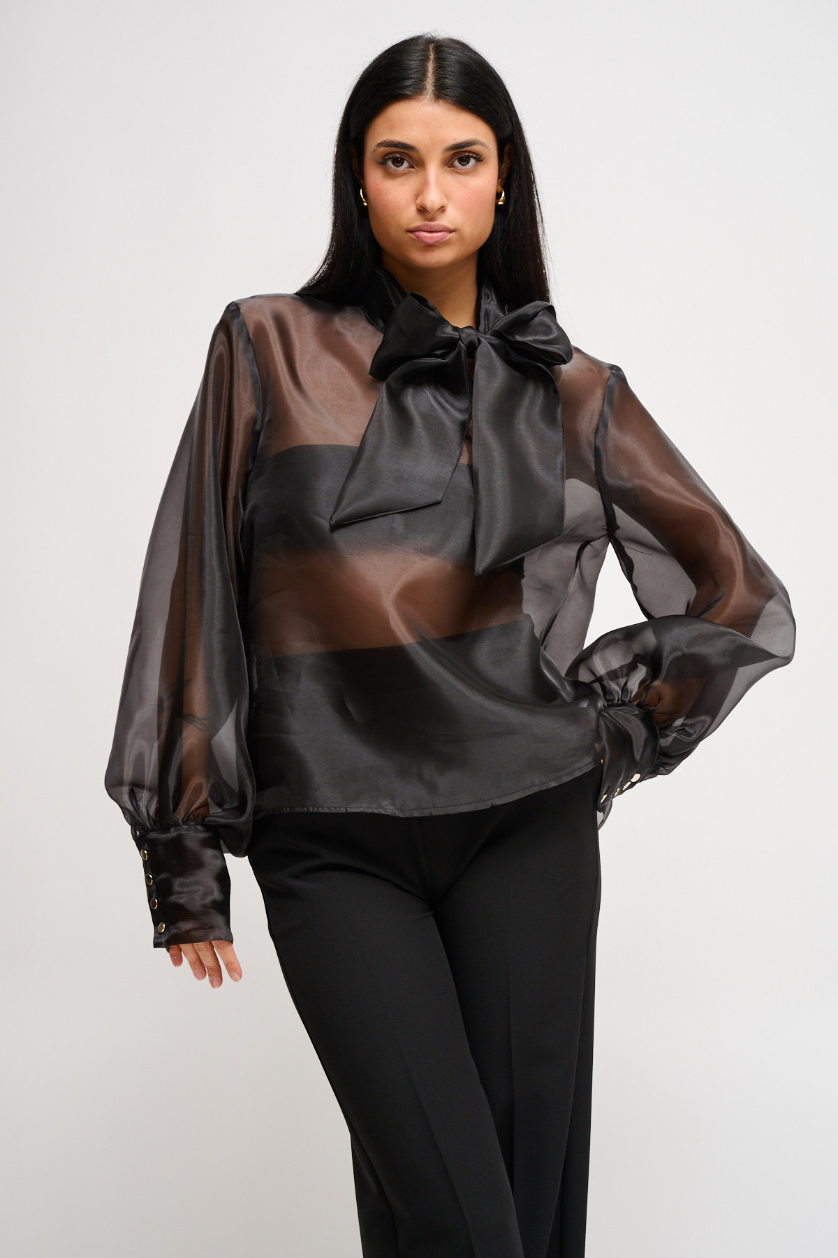 BLUSA IN RASO SEMITRASPARENTE