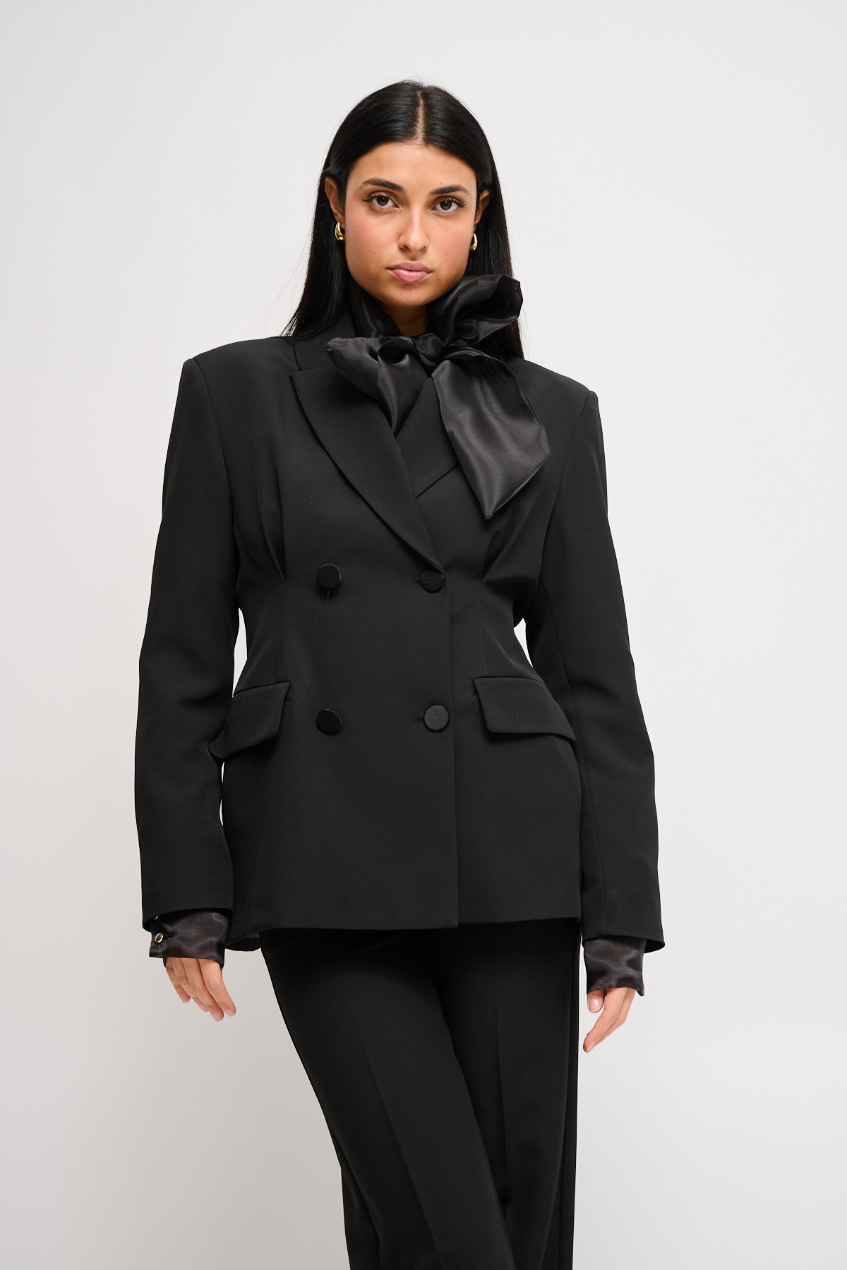 GIACCA DOPPIOPETTO CON DETTAGLI IN RASO