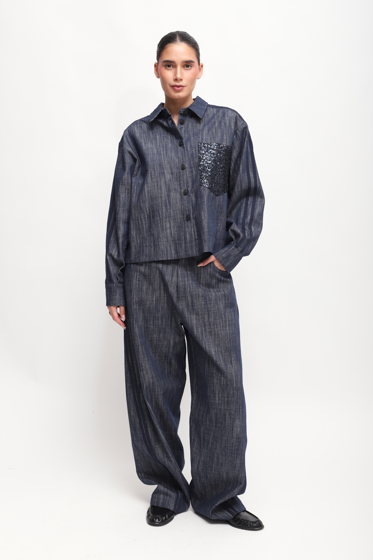 JEANS CON COULISSE E BANDE LATERALI