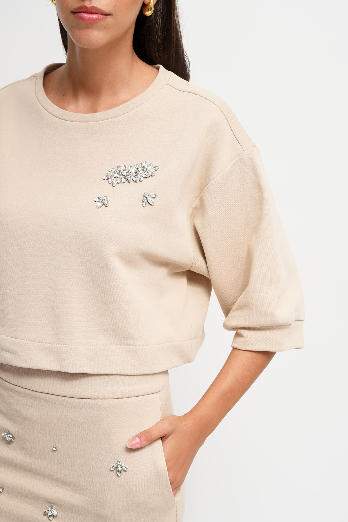 KNITWEAR AND SWEATSHIRTS